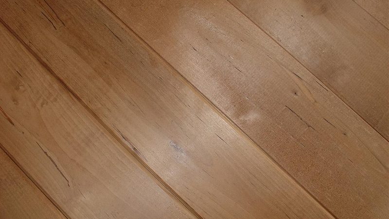 揭秘地板代理资质审核流程：如何确保品质与合规